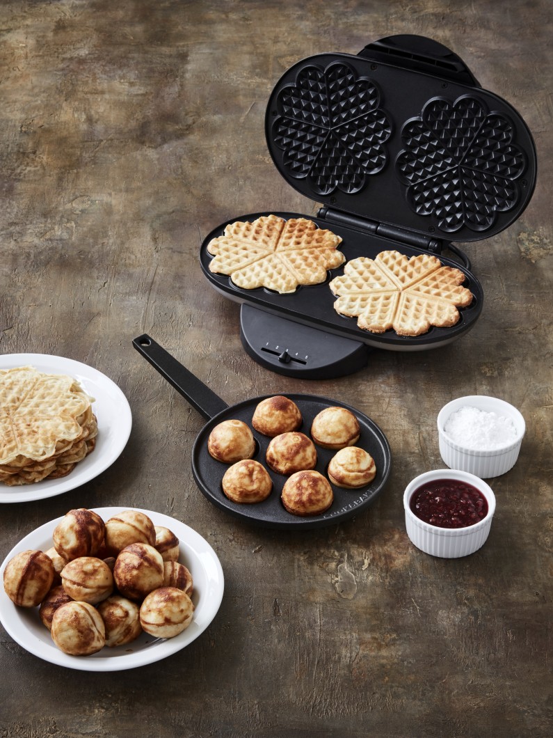 aebleskivepande til 7 aebleskiver 399 95kr dobbelt vaffeljern 599 95kr fra cook ogtegn baker hos imerco forhandlerinformation imercodk 98189838