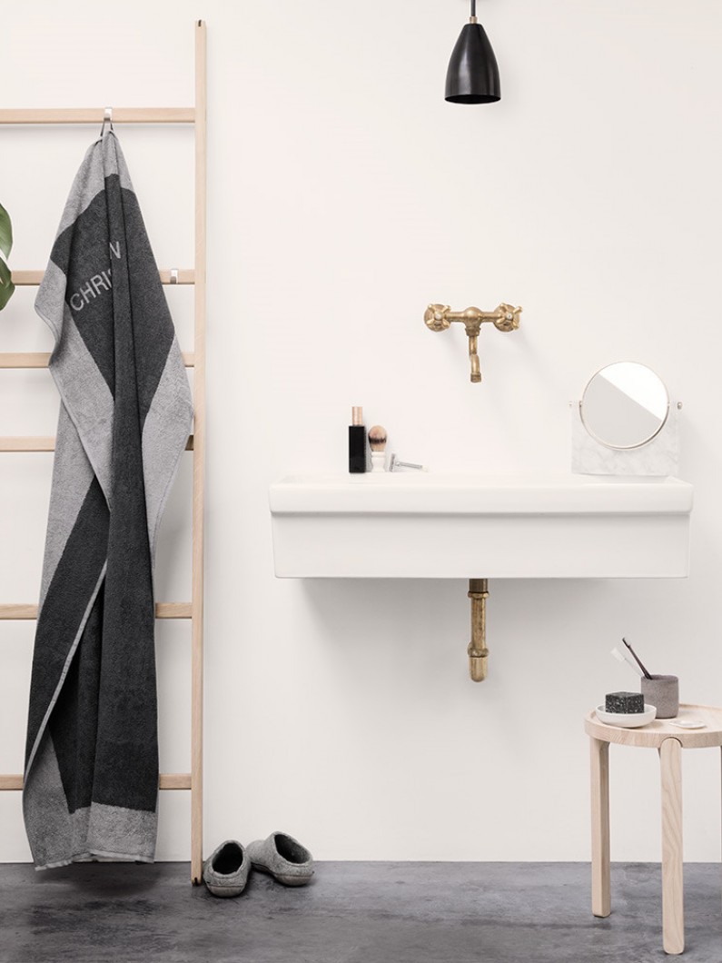 d0ddfee7816234fe18d63d4904061816